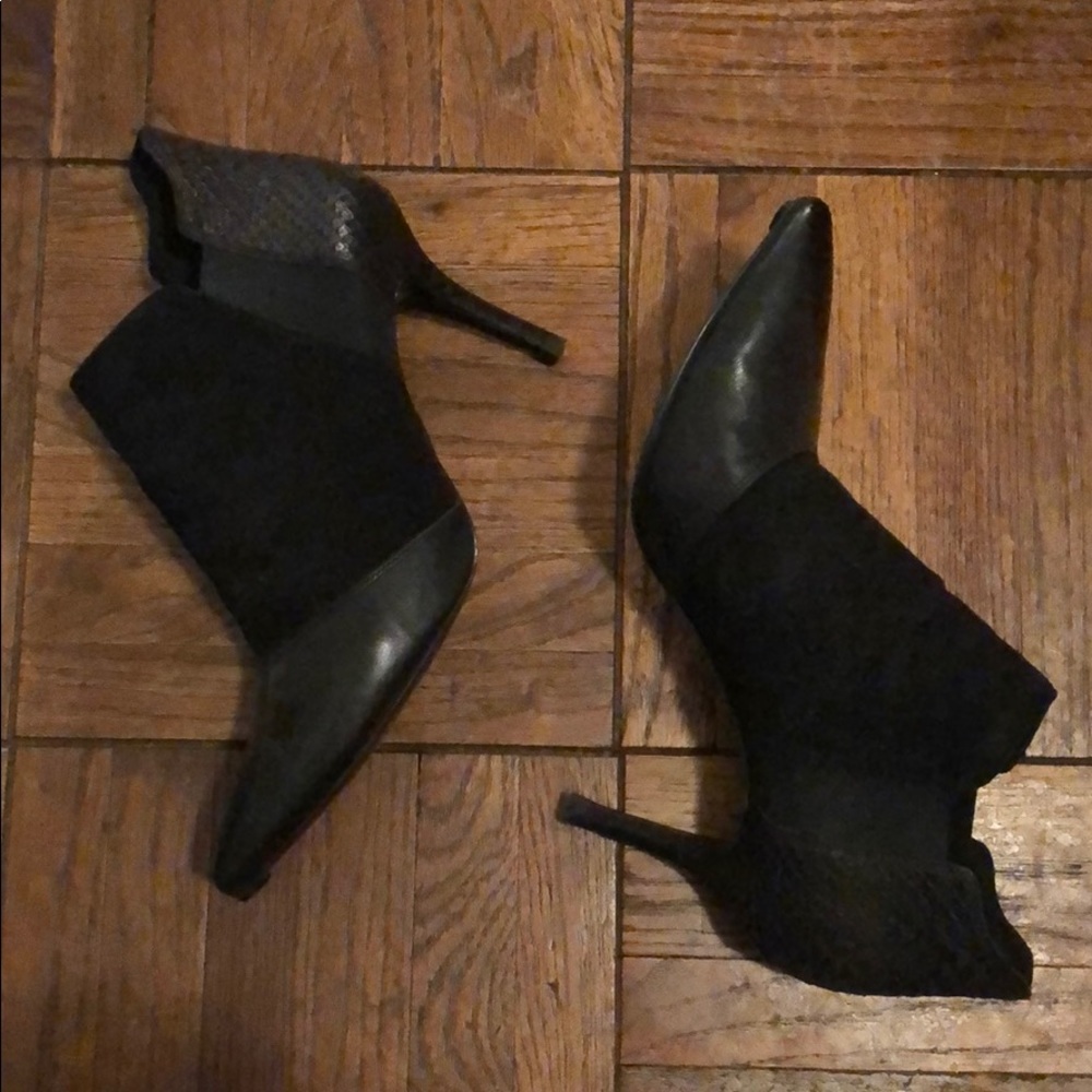 Enzo Angiolini Black Faux Leather/Suede Booties